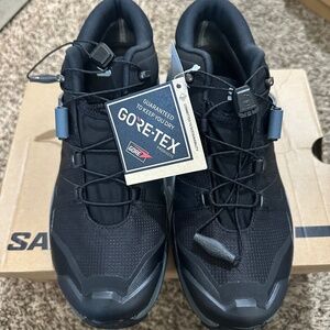 Salomon Women Hiking Shoes
